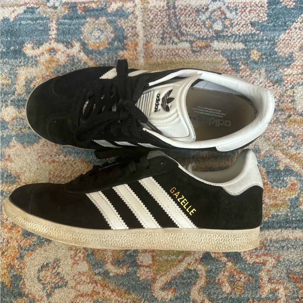 Black & White Gazelle Adidas. All sales are final